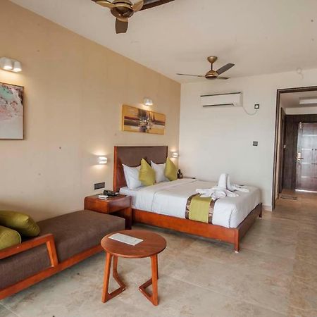 Hotel Sonar Bangla Taki Hasnabad Exterior photo